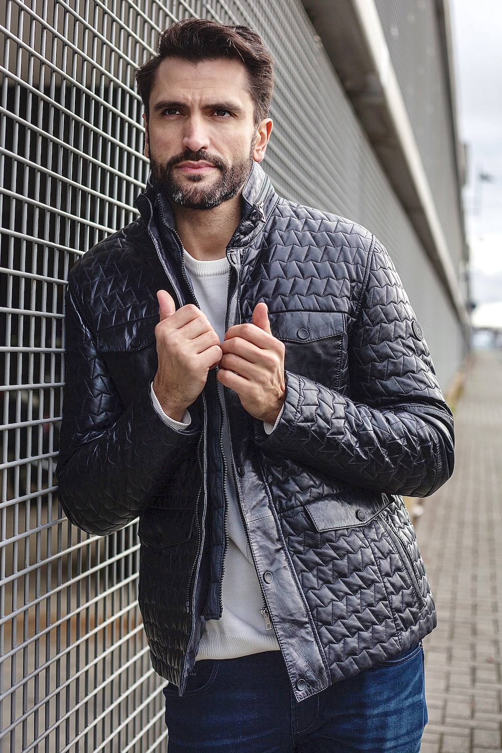 Fashion-Leatherjacket-Lederjacke-Marcel Gregory Stock