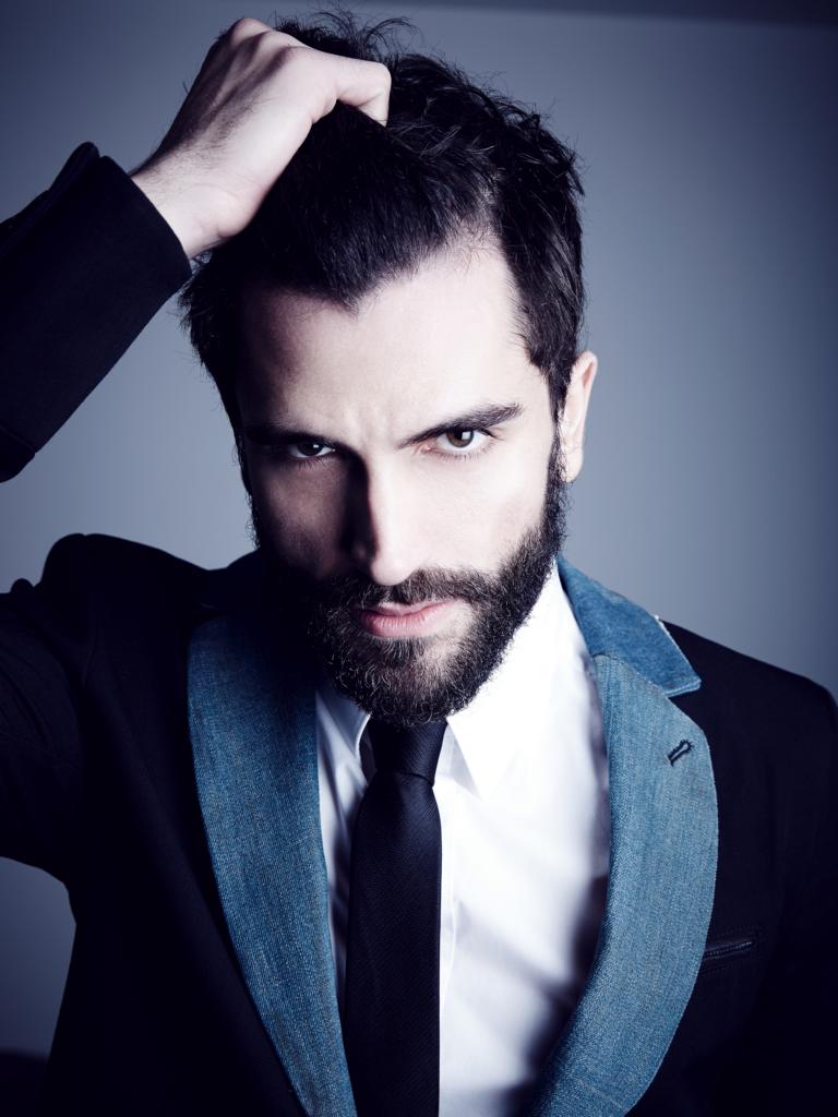 Editorial - Felix Rachor - Marcel Gregory Stock