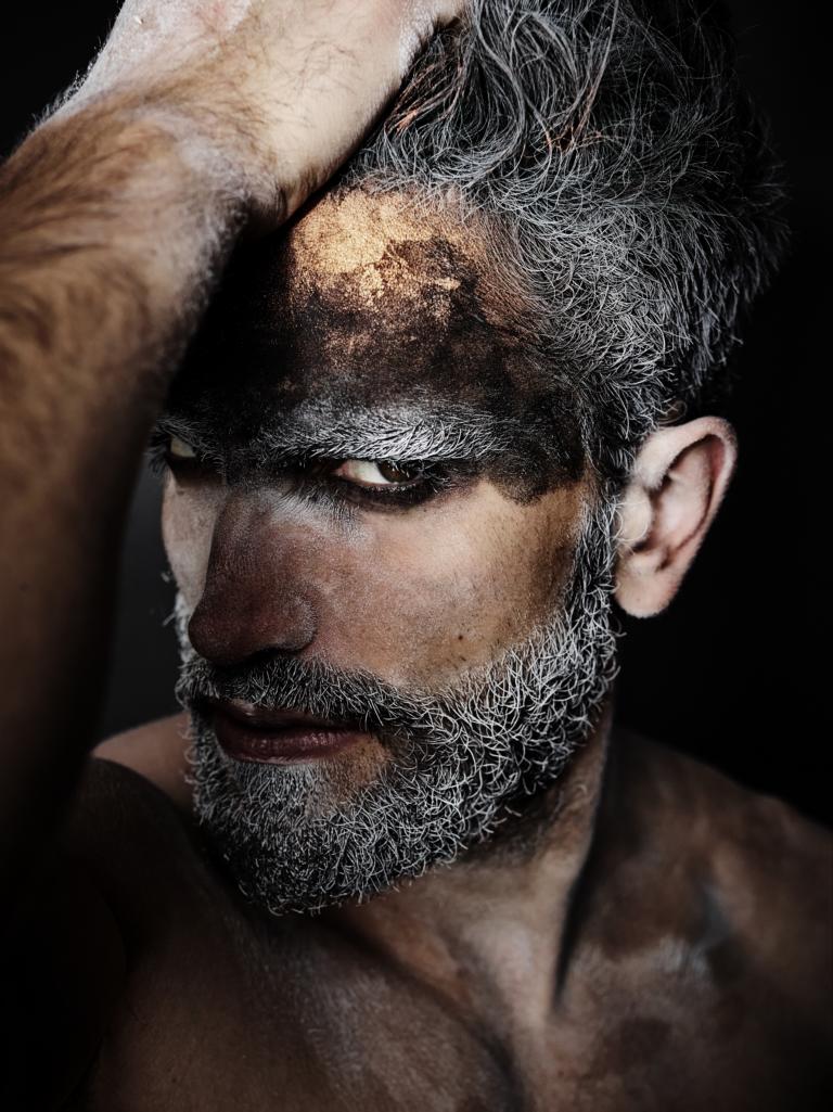 Editorial - Felix Rachor - Marcel Gregory Stock