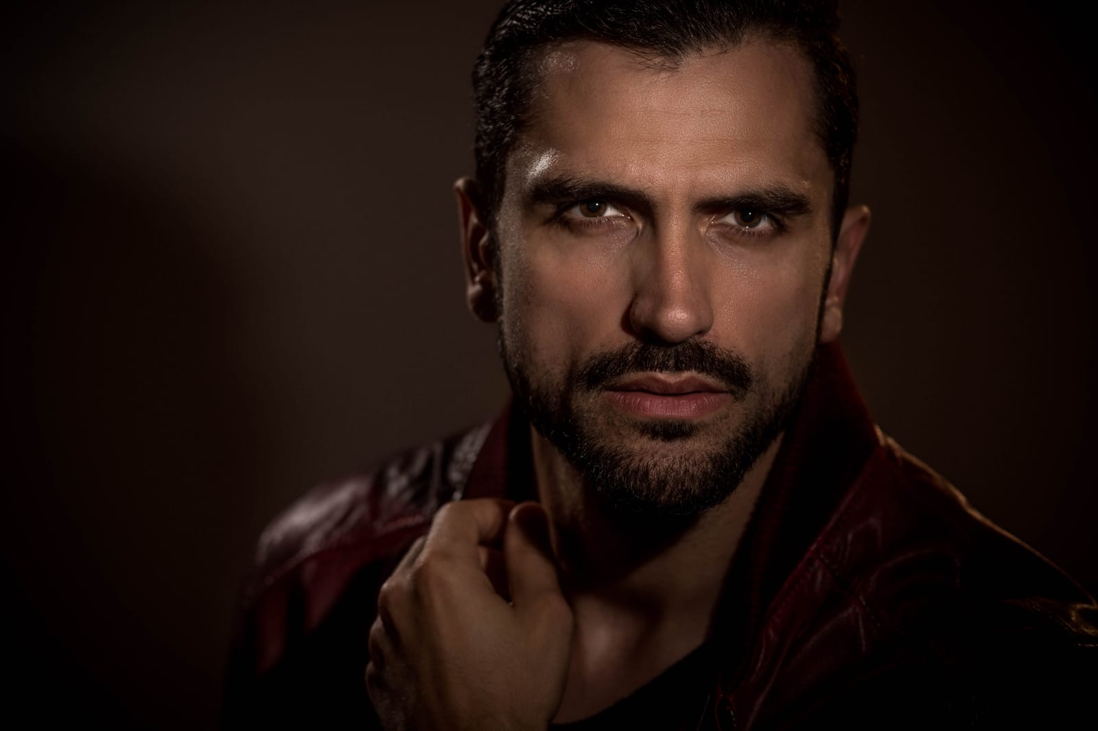 Editorial - Marcel Gregory Stock