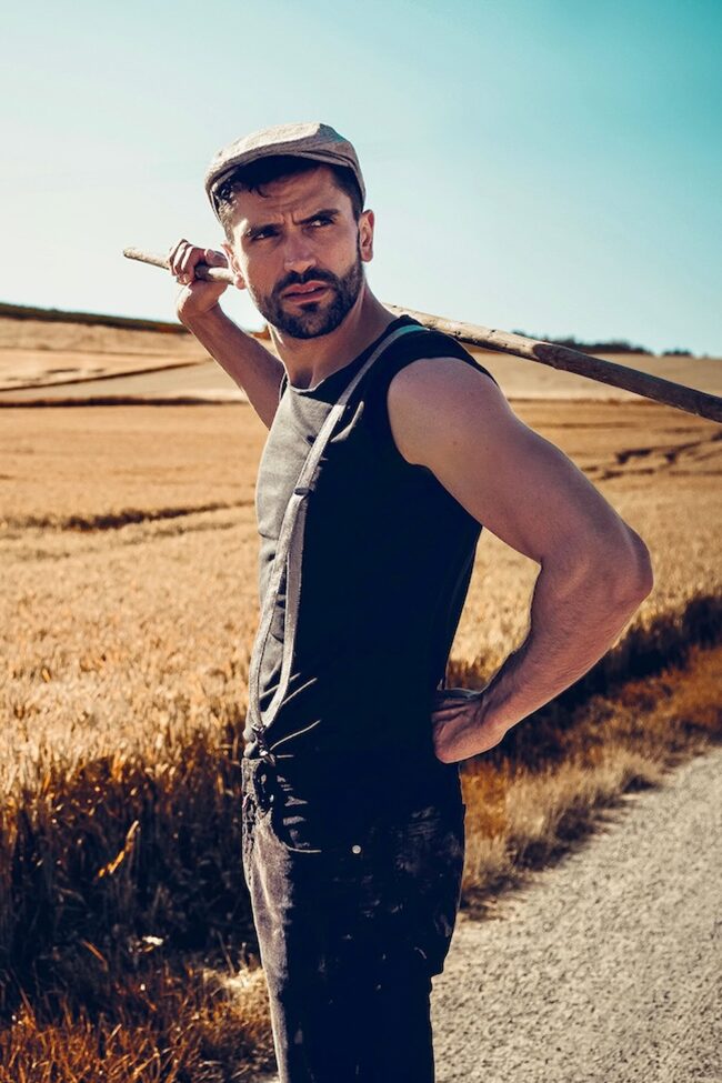 Editorial - Farmer - Marcel Gregory Stock