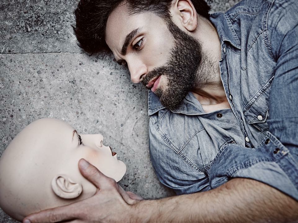 Editorial - Felix Rachor - Marcel Gregory Stock